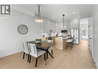 392 Chardonnay Avenue. Oliver, British Columbia