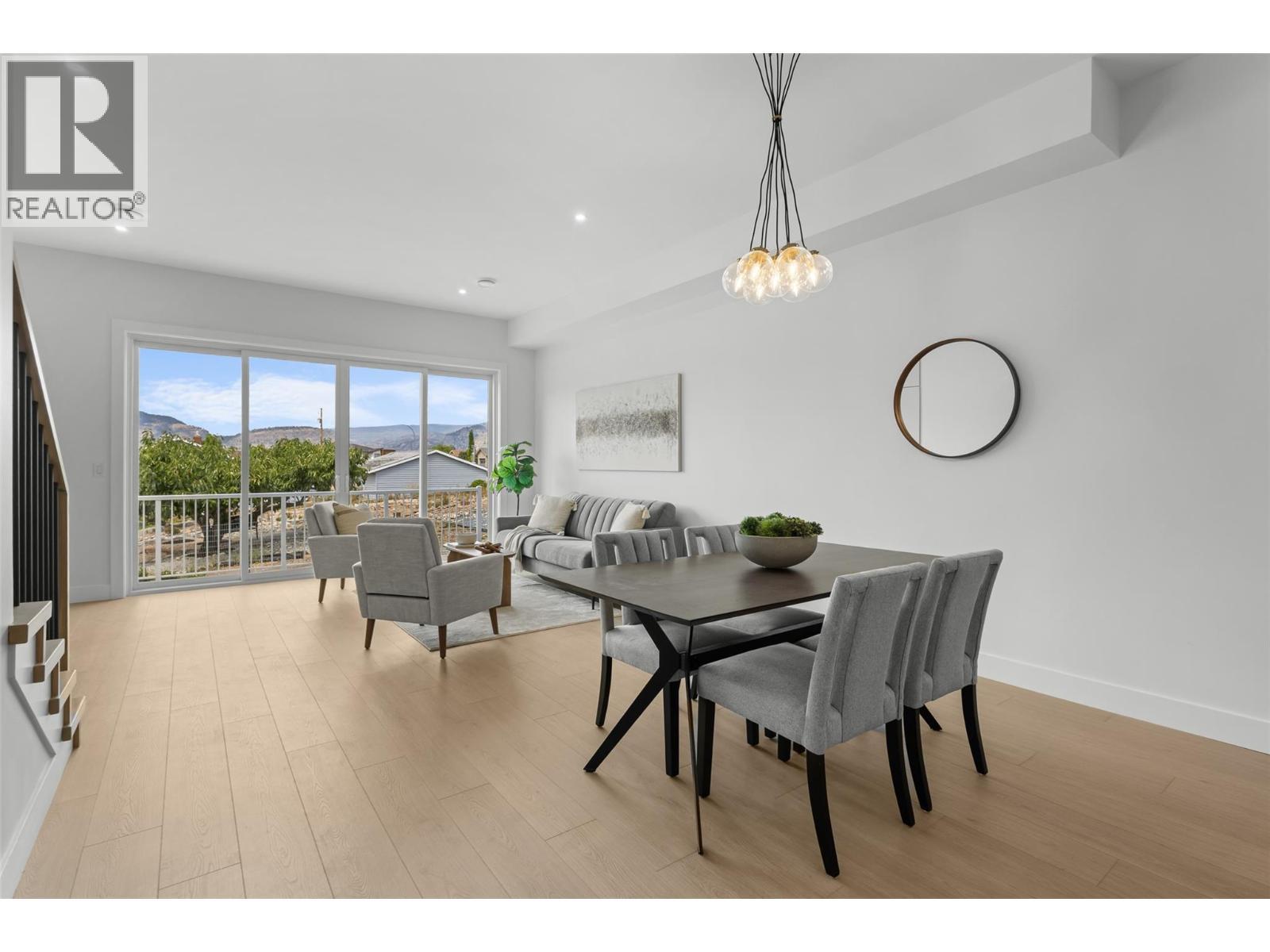 392 Chardonnay Avenue. Oliver, British Columbia