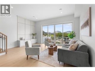 392 Chardonnay Avenue. Oliver, British Columbia