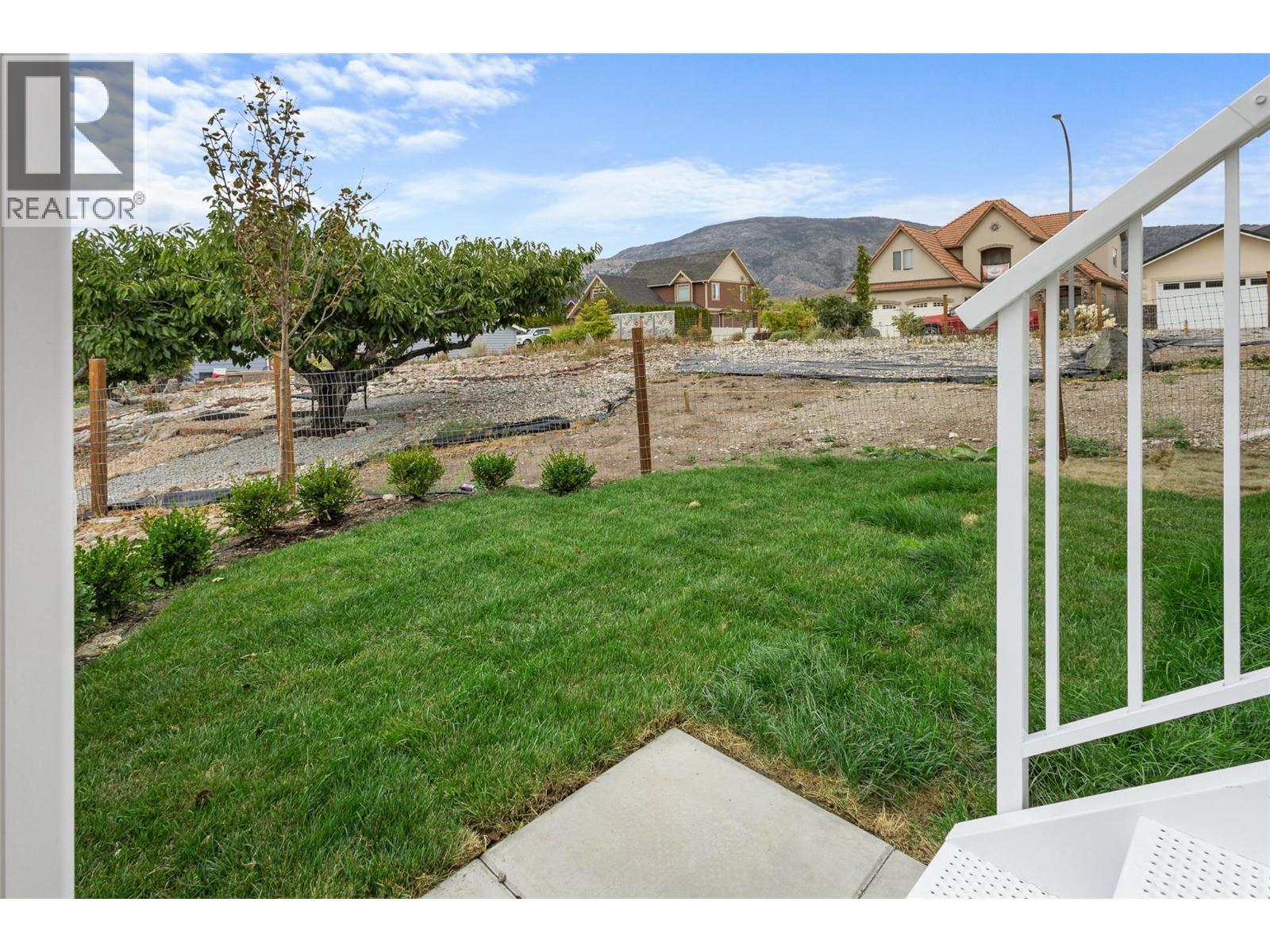 392 Chardonnay Avenue. Oliver, British Columbia