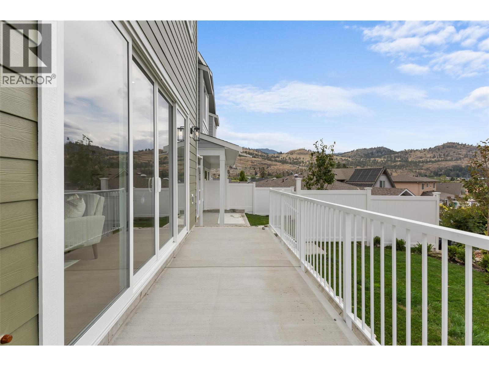 392 Chardonnay Avenue. Oliver, British Columbia