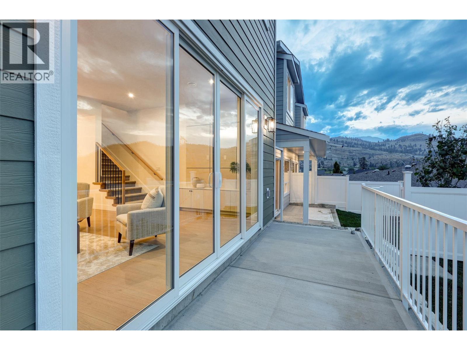 392 Chardonnay Avenue. Oliver, British Columbia