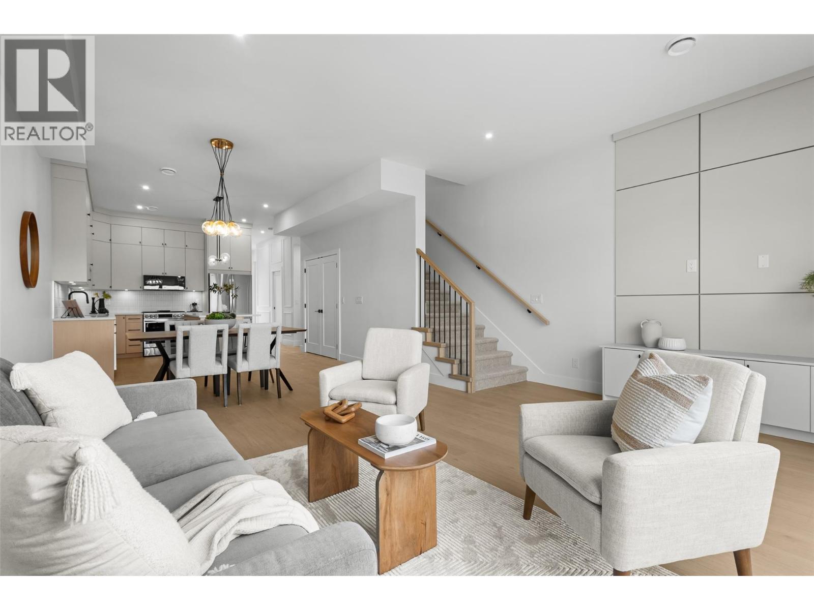 392 Chardonnay Avenue. Oliver, British Columbia