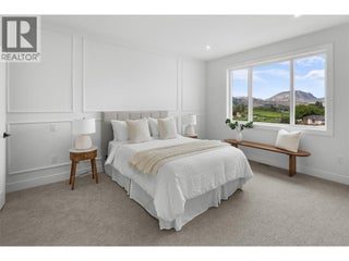 392 Chardonnay Avenue. Oliver, British Columbia