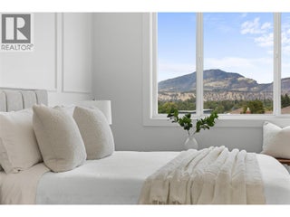 392 Chardonnay Avenue. Oliver, British Columbia