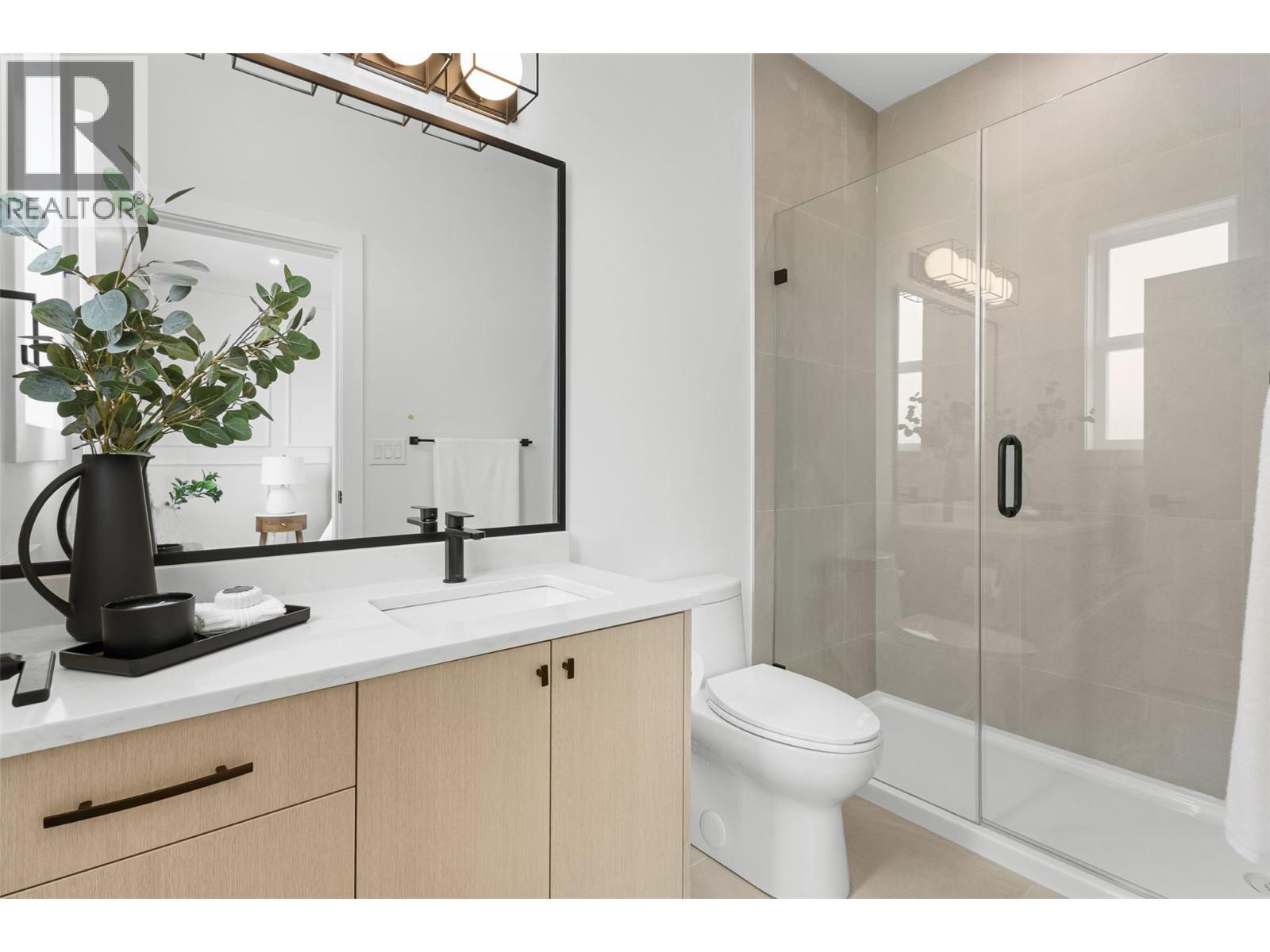 392 Chardonnay Avenue. Oliver, British Columbia