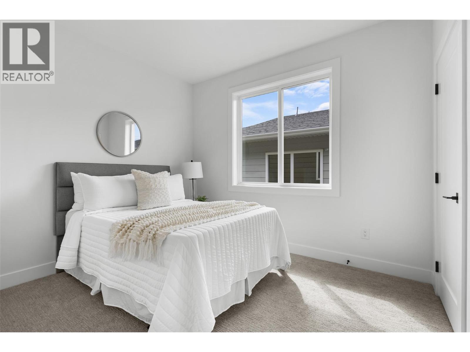 392 Chardonnay Avenue. Oliver, British Columbia