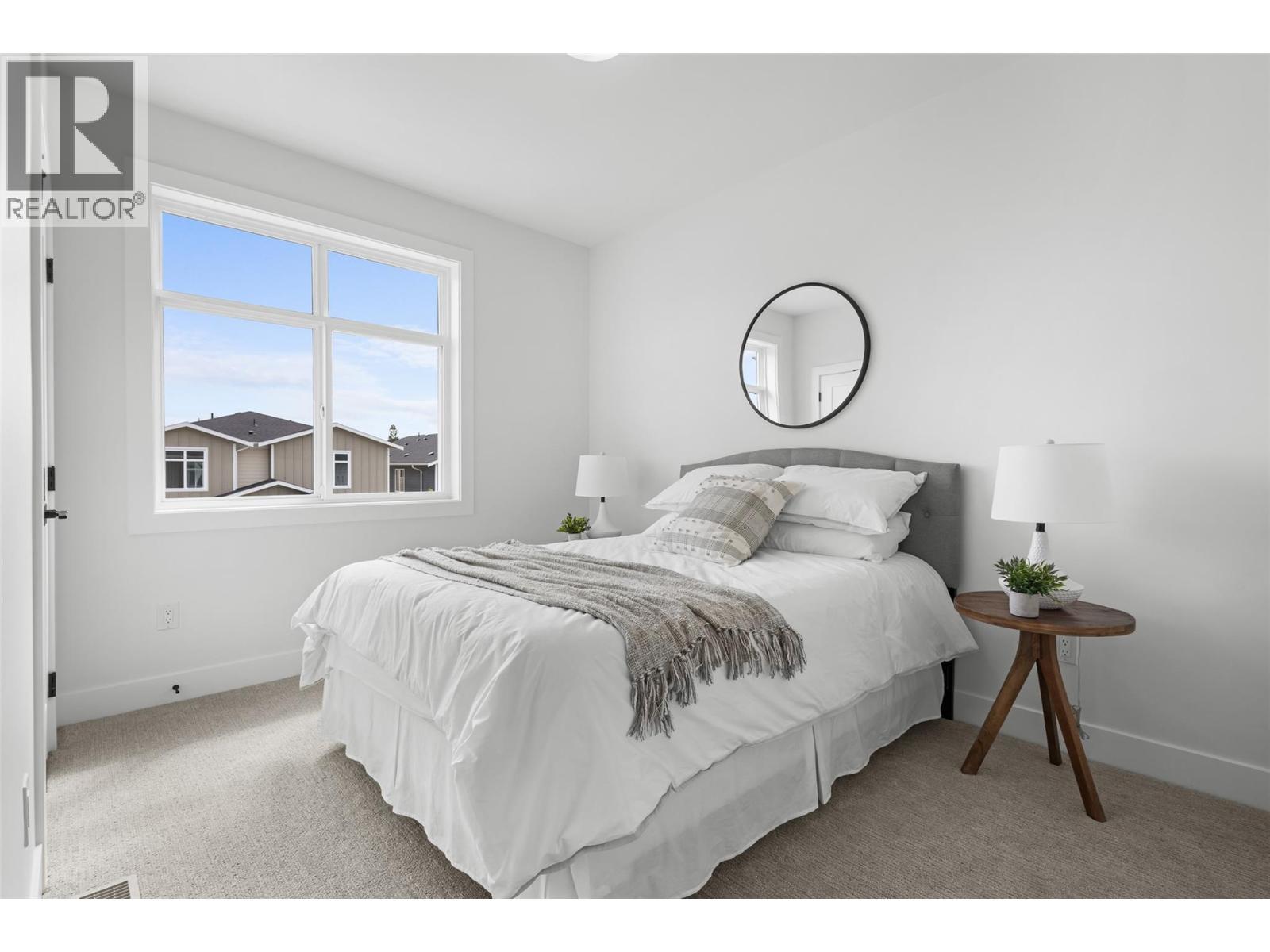 392 Chardonnay Avenue. Oliver, British Columbia