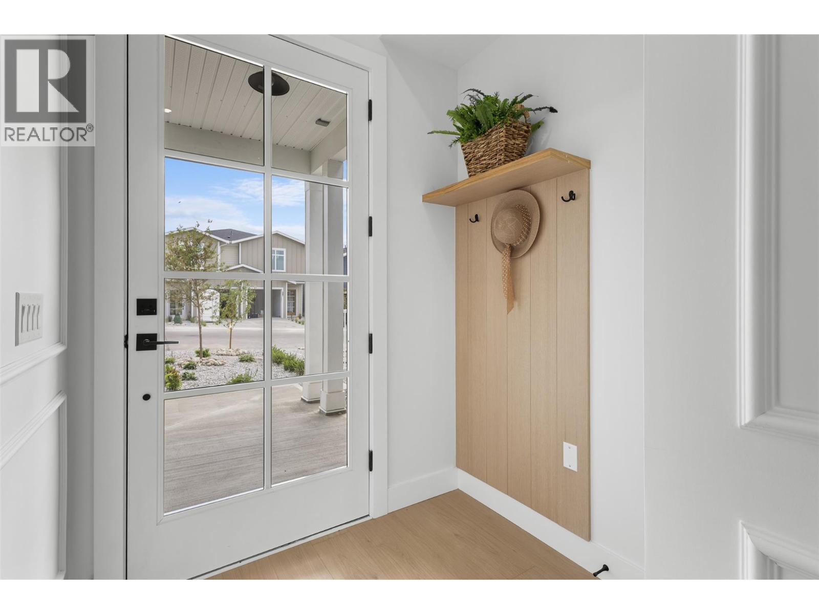 392 Chardonnay Avenue. Oliver, British Columbia