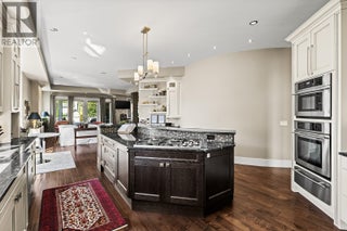 2410 Abbott Street Unit# 4. Kelowna, British Columbia