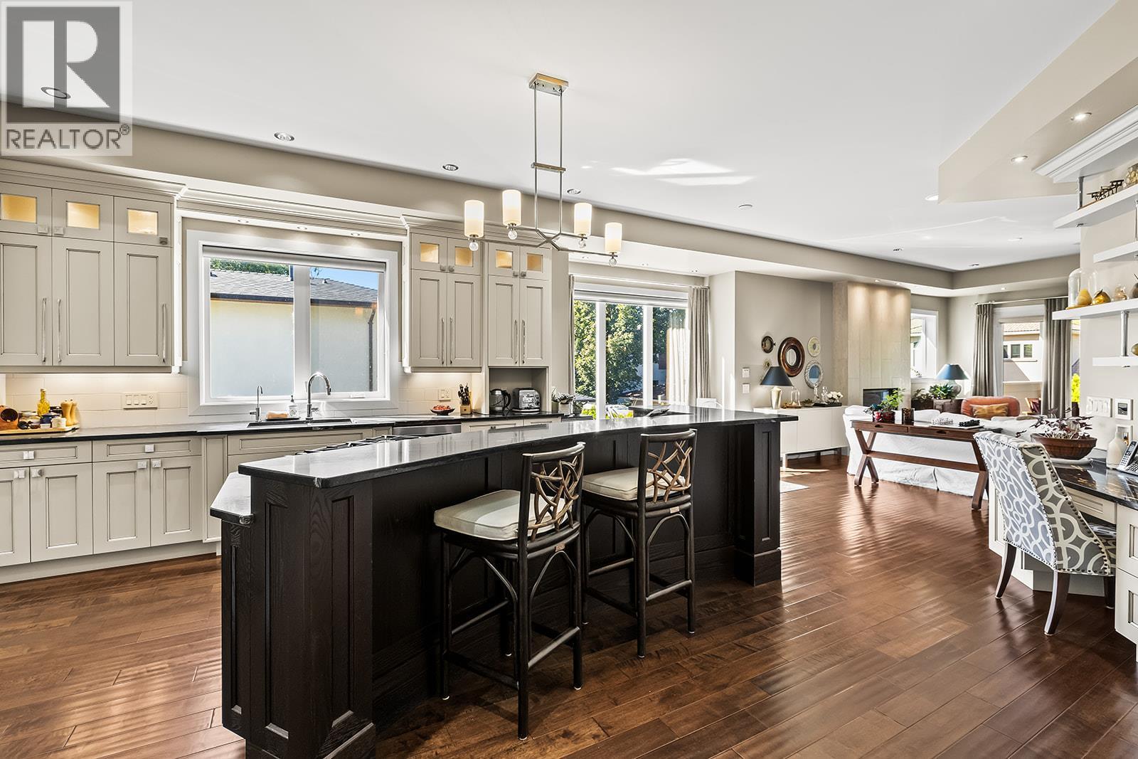 2410 Abbott Street Unit# 4. Kelowna, British Columbia