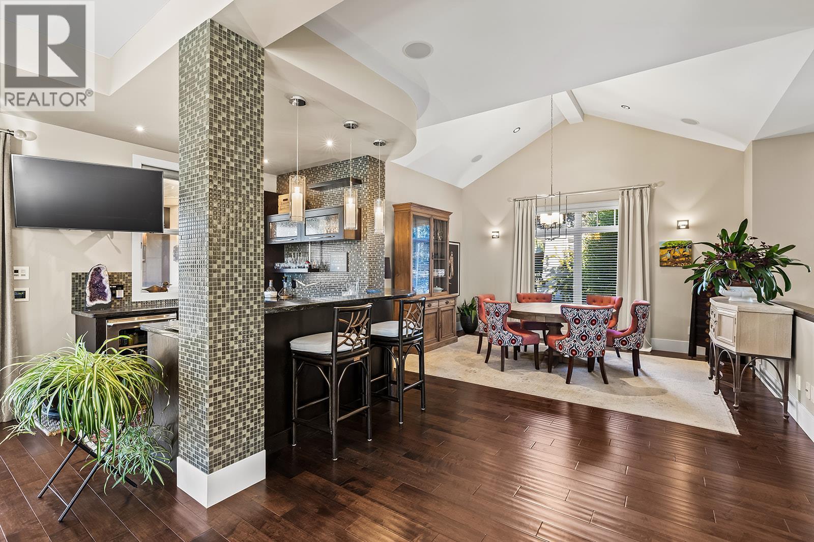 2410 Abbott Street Unit# 4. Kelowna, British Columbia