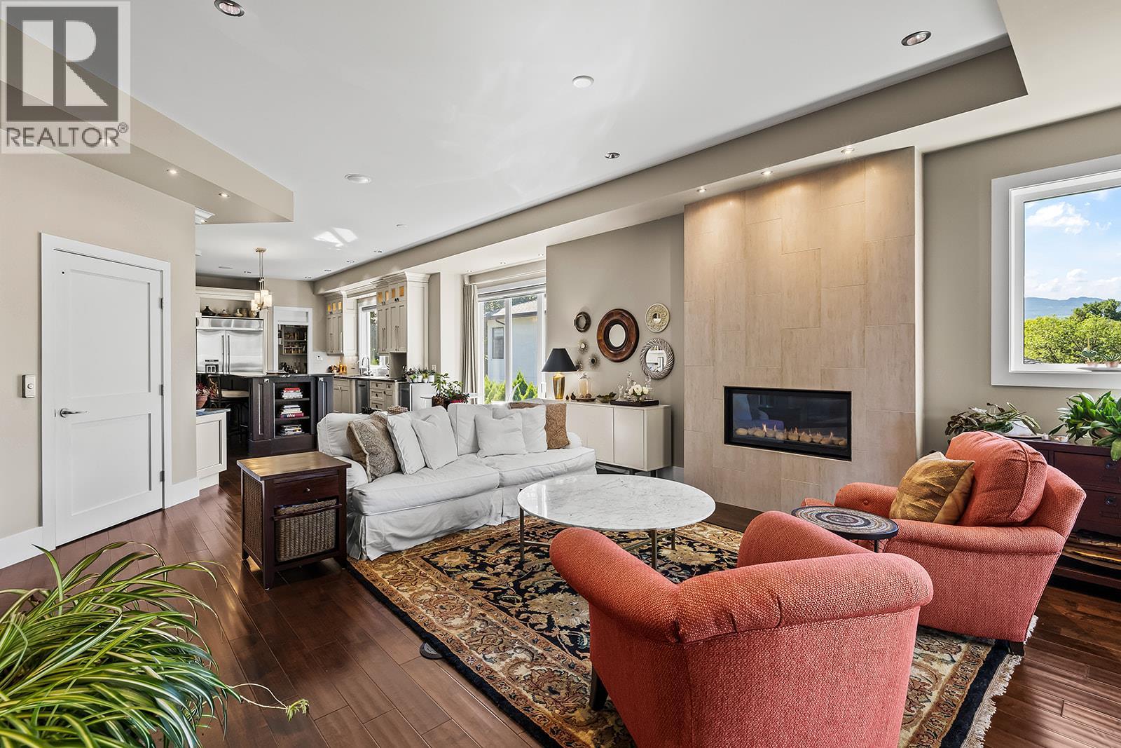 2410 Abbott Street Unit# 4. Kelowna, British Columbia