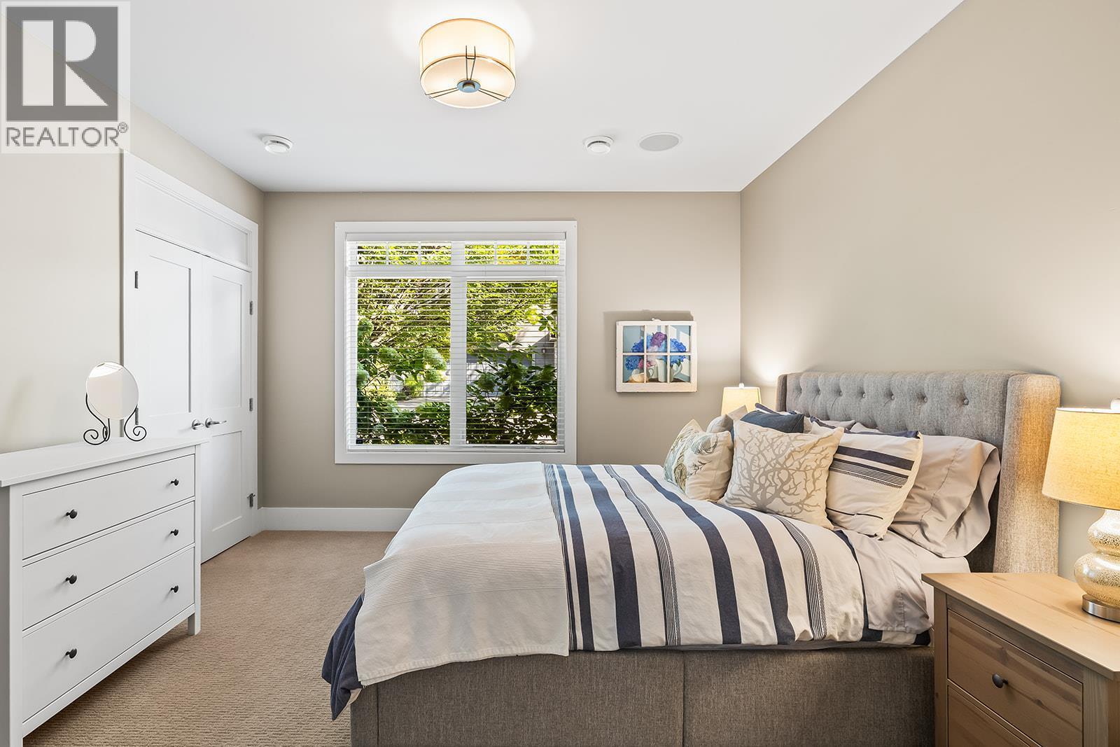 2410 Abbott Street Unit# 4. Kelowna, British Columbia