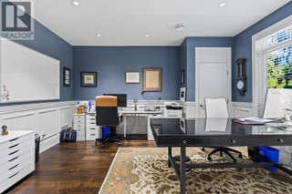 2410 Abbott Street Unit# 4. Kelowna, British Columbia