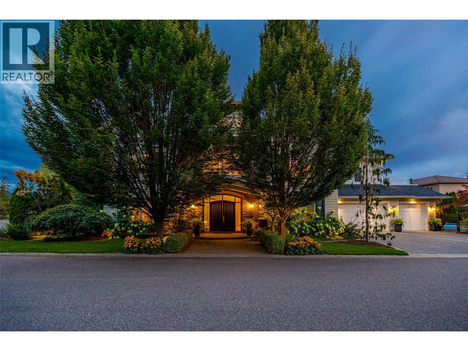 2410 Abbott Street Unit# 4. Kelowna, British Columbia