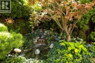 2410 Abbott Street Unit# 4. Kelowna, British Columbia