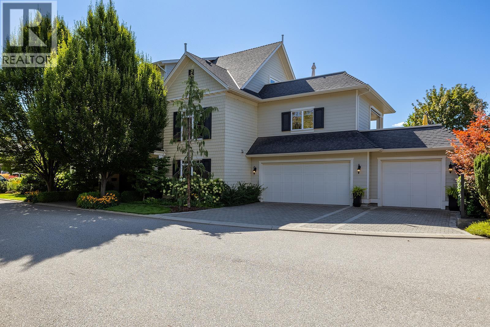 2410 Abbott Street Unit# 4. Kelowna, British Columbia