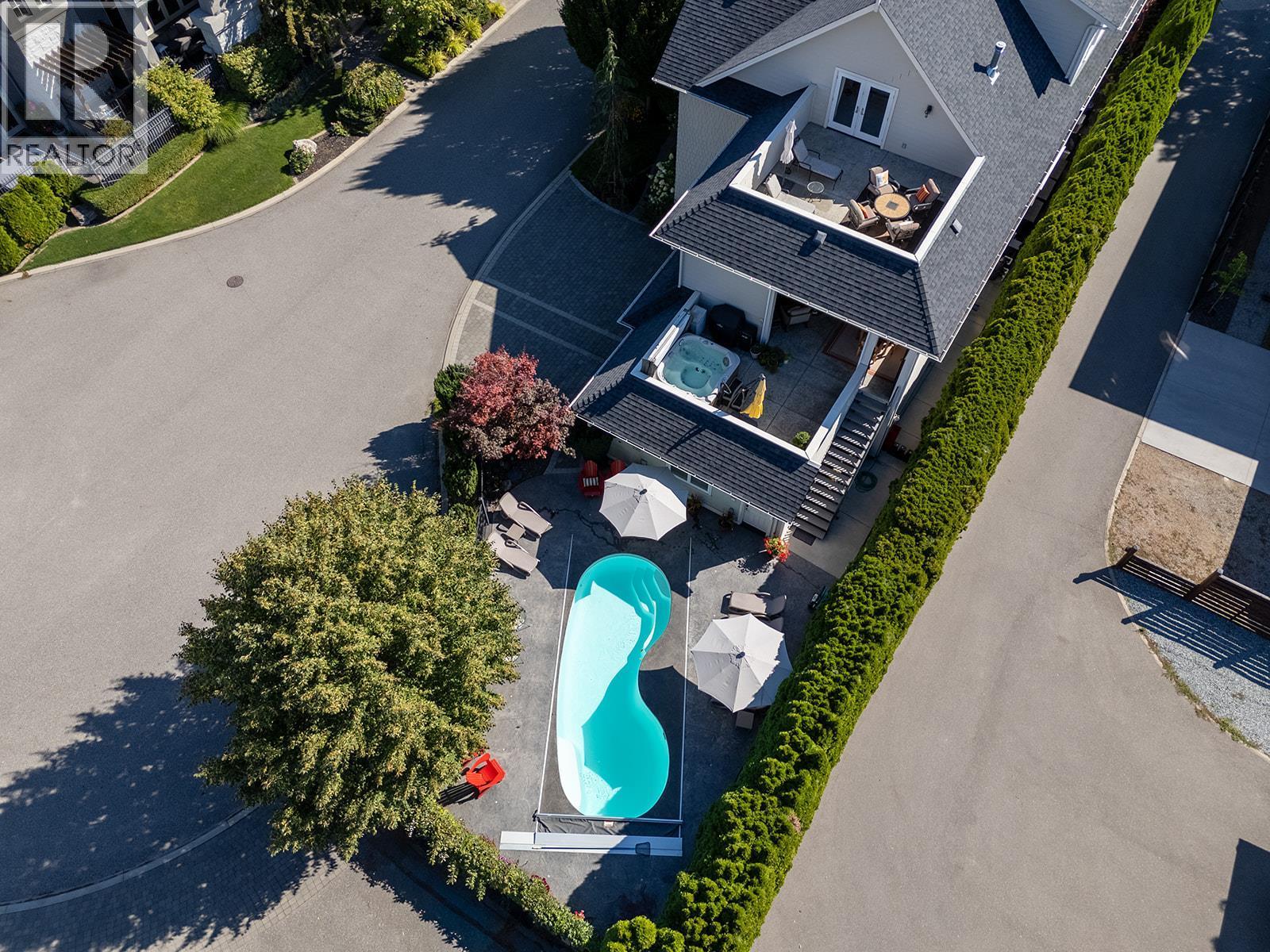 2410 Abbott Street Unit# 4. Kelowna, British Columbia