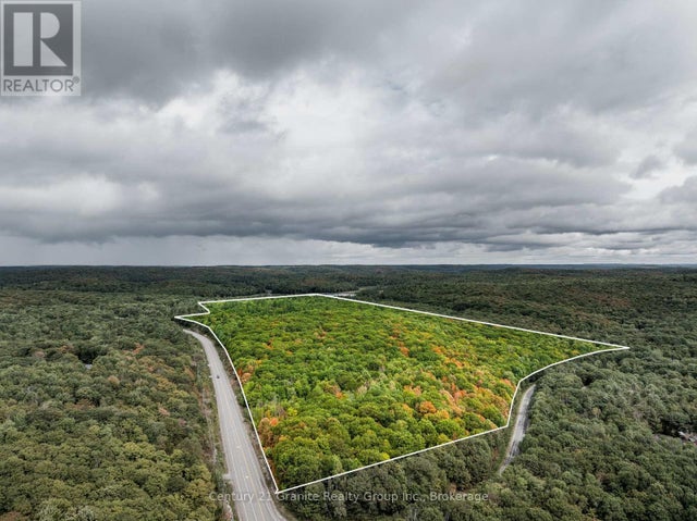 17812 Highway 35, Algonquin Highlands (stanhope)