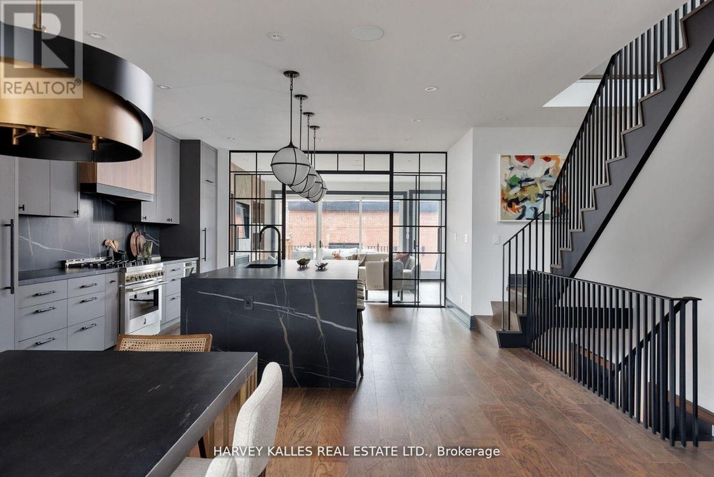 498 Roxton Road, Toronto (palmerston-Little Italy)