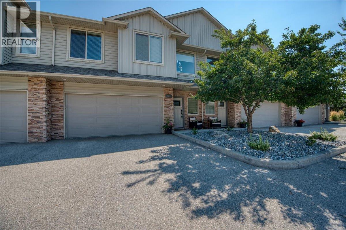 3350 Woodsdale Road Unit# 503. Lake Country, British Columbia