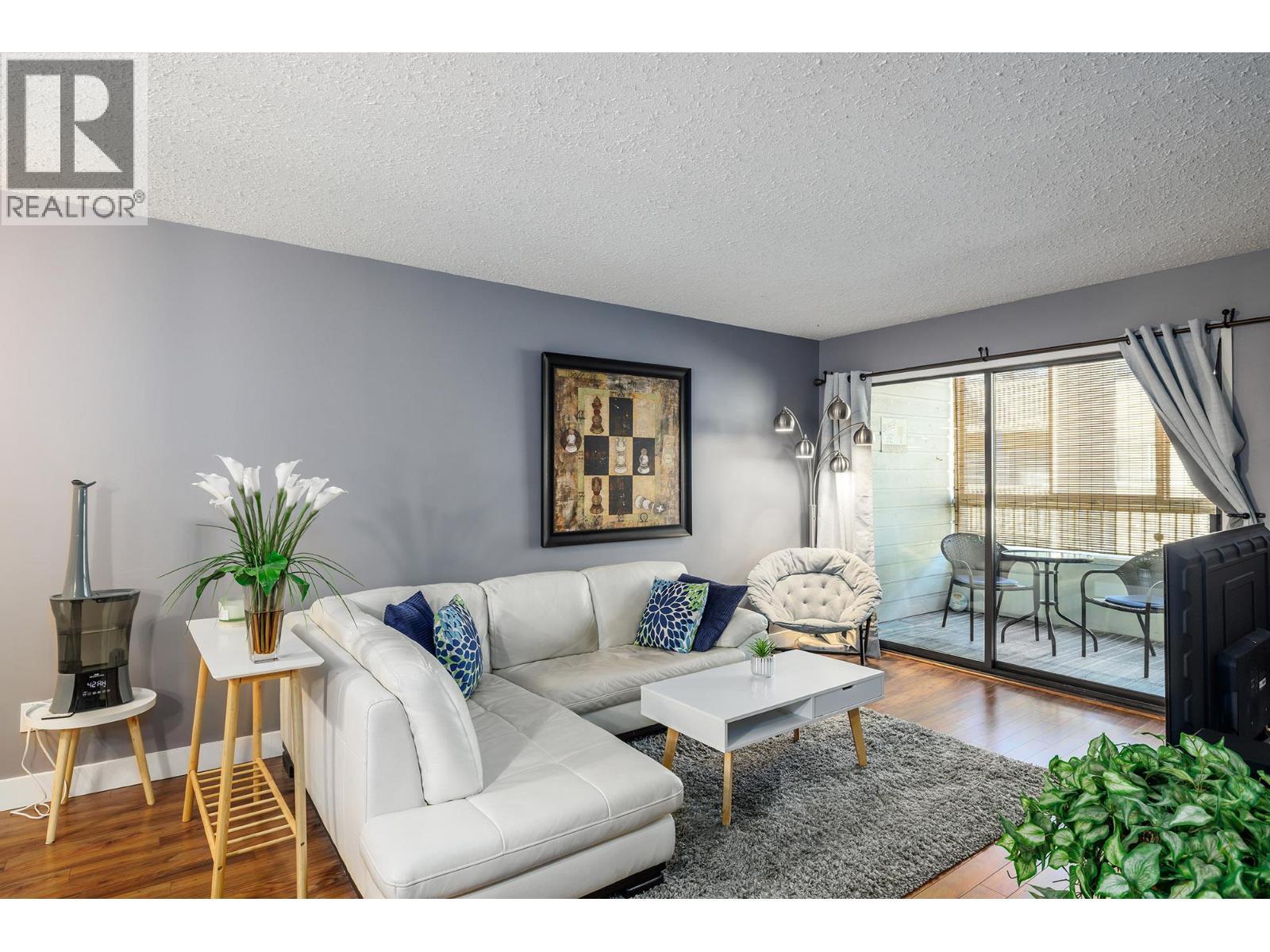 555 Rowcliffe Avenue Unit# 307. Kelowna, British Columbia