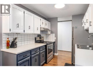 555 Rowcliffe Avenue Unit# 307. Kelowna, British Columbia