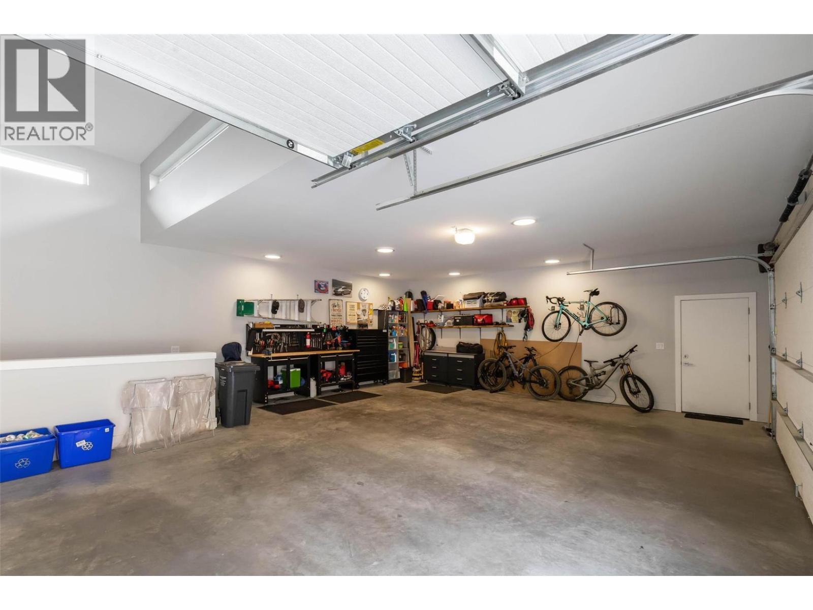 1740 Granite Road. Lake Country, British Columbia