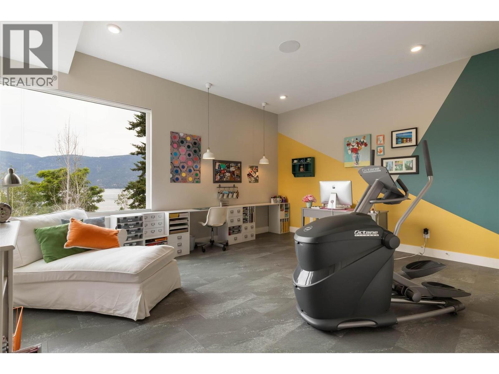 1740 Granite Road. Lake Country, British Columbia