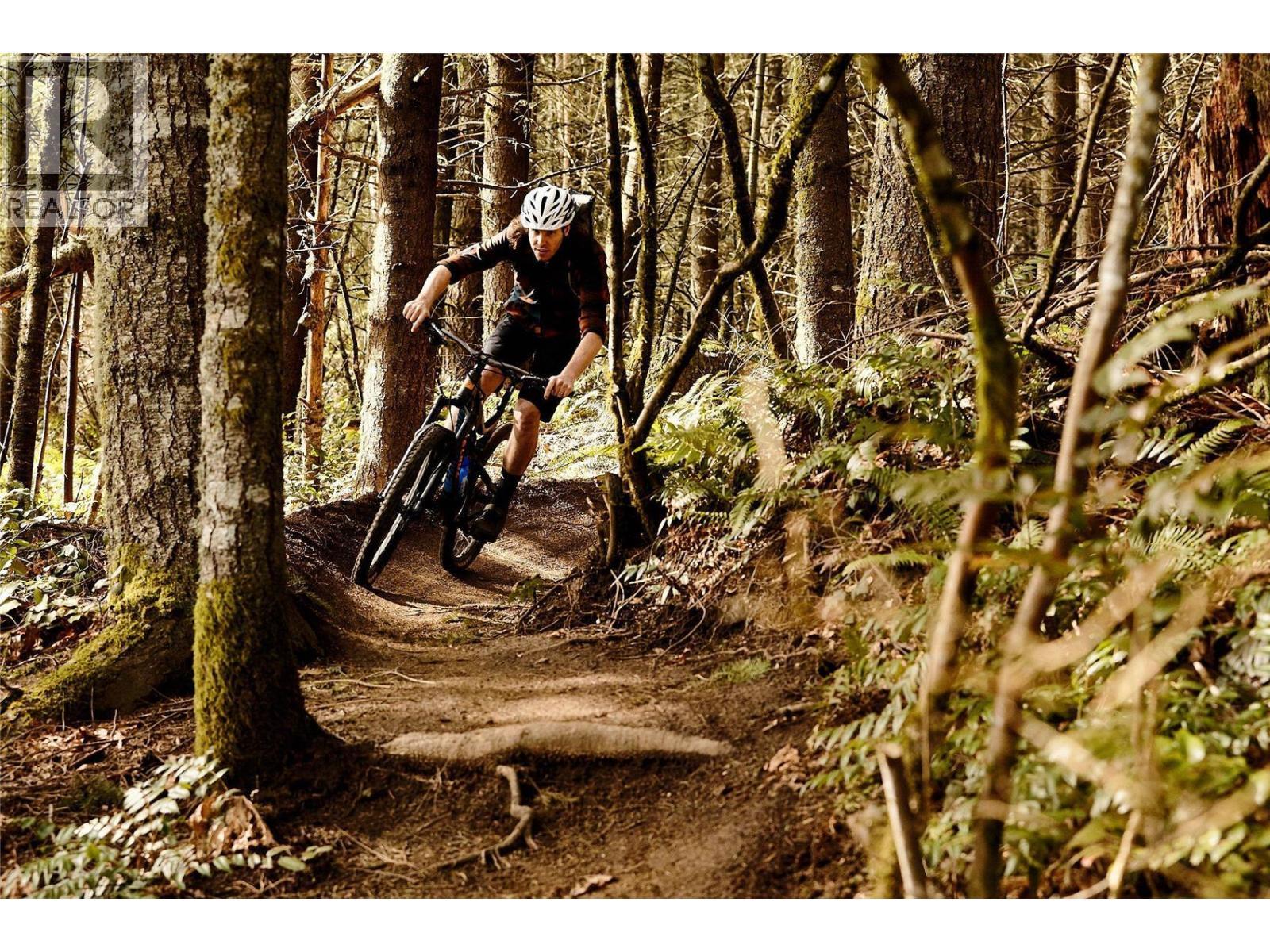 1740 Granite Road. Lake Country, British Columbia