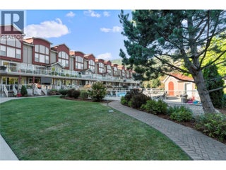 1130 Riverside Avenue Unit# 3. Sicamous, British Columbia