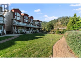1130 Riverside Avenue Unit# 3. Sicamous, British Columbia