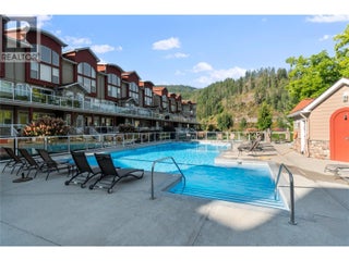 1130 Riverside Avenue Unit# 3. Sicamous, British Columbia