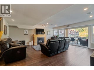 1130 Riverside Avenue Unit# 3. Sicamous, British Columbia