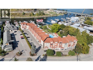 1130 Riverside Avenue Unit# 3. Sicamous, British Columbia