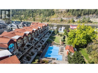 1130 Riverside Avenue Unit# 3. Sicamous, British Columbia
