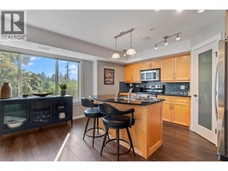 1130 Riverside Avenue Unit# 3. Sicamous, British Columbia