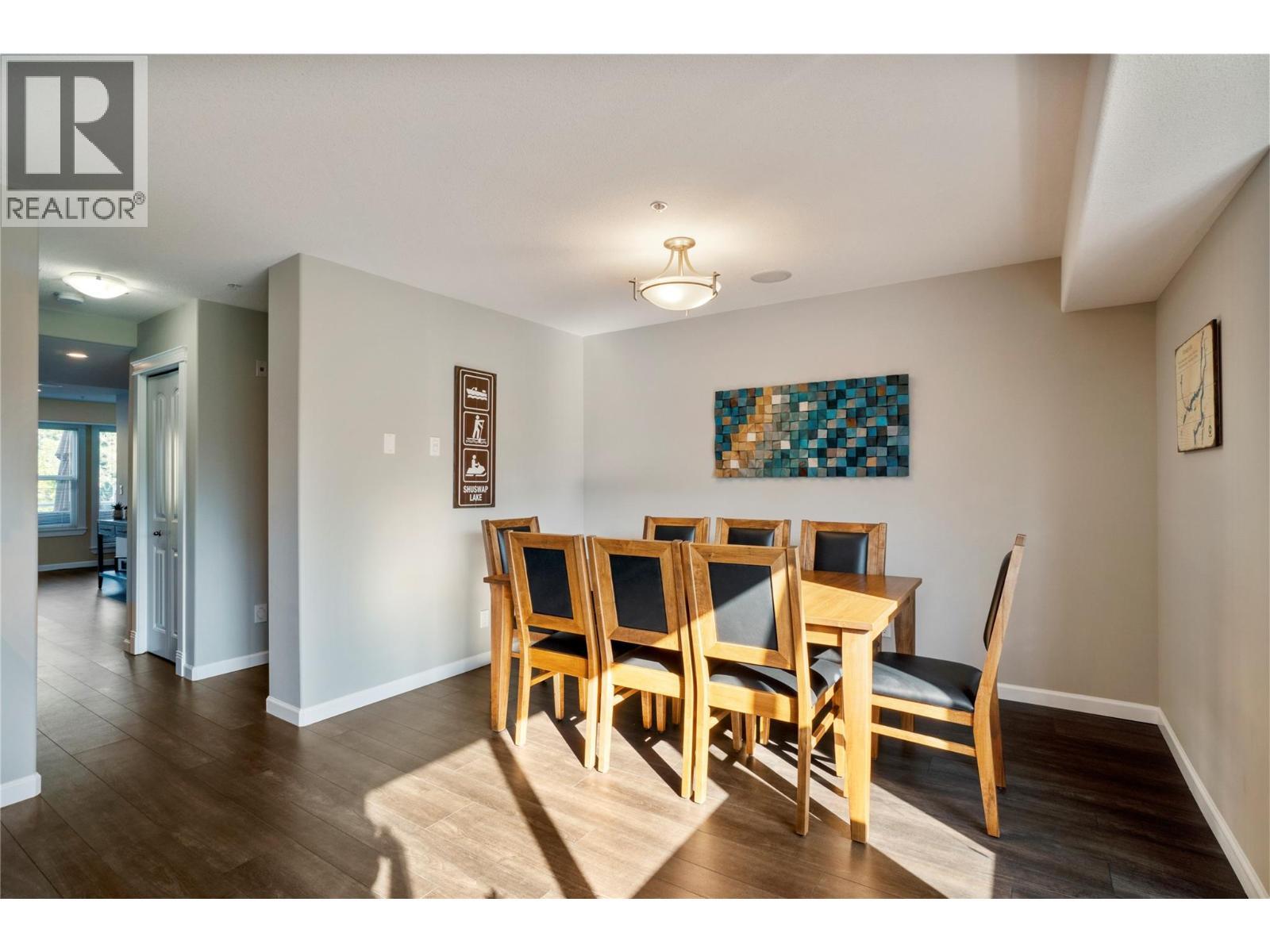 1130 Riverside Avenue Unit# 3. Sicamous, British Columbia