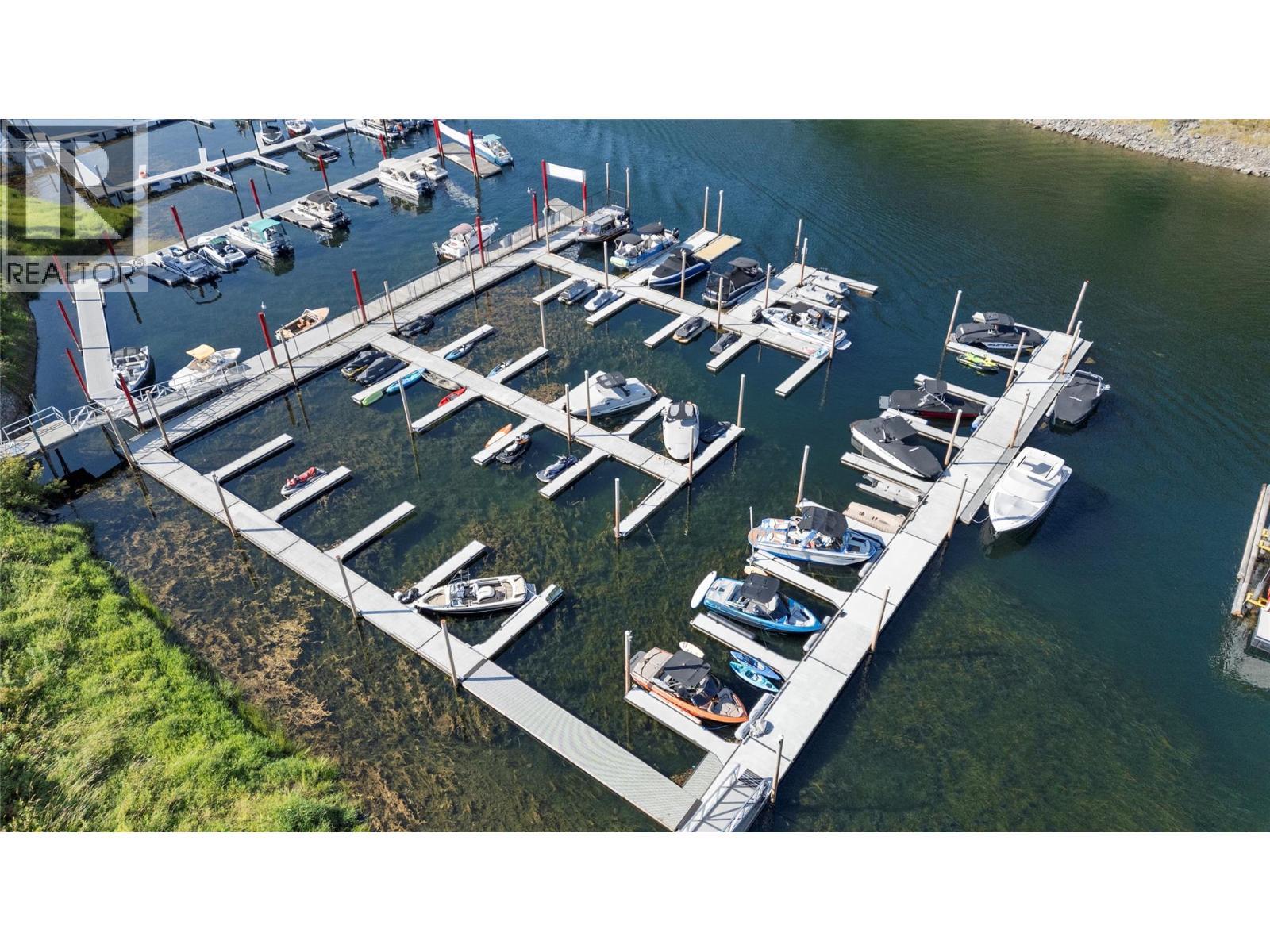 1130 Riverside Avenue Unit# 3. Sicamous, British Columbia