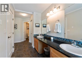 1130 Riverside Avenue Unit# 3. Sicamous, British Columbia