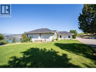 4491 Hebbert Road. Lake Country, British Columbia