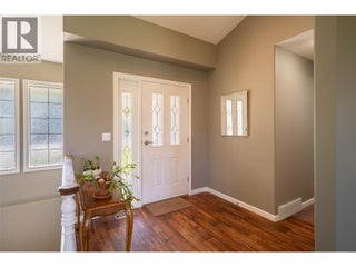 4491 Hebbert Road. Lake Country, British Columbia