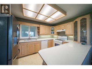 4491 Hebbert Road. Lake Country, British Columbia