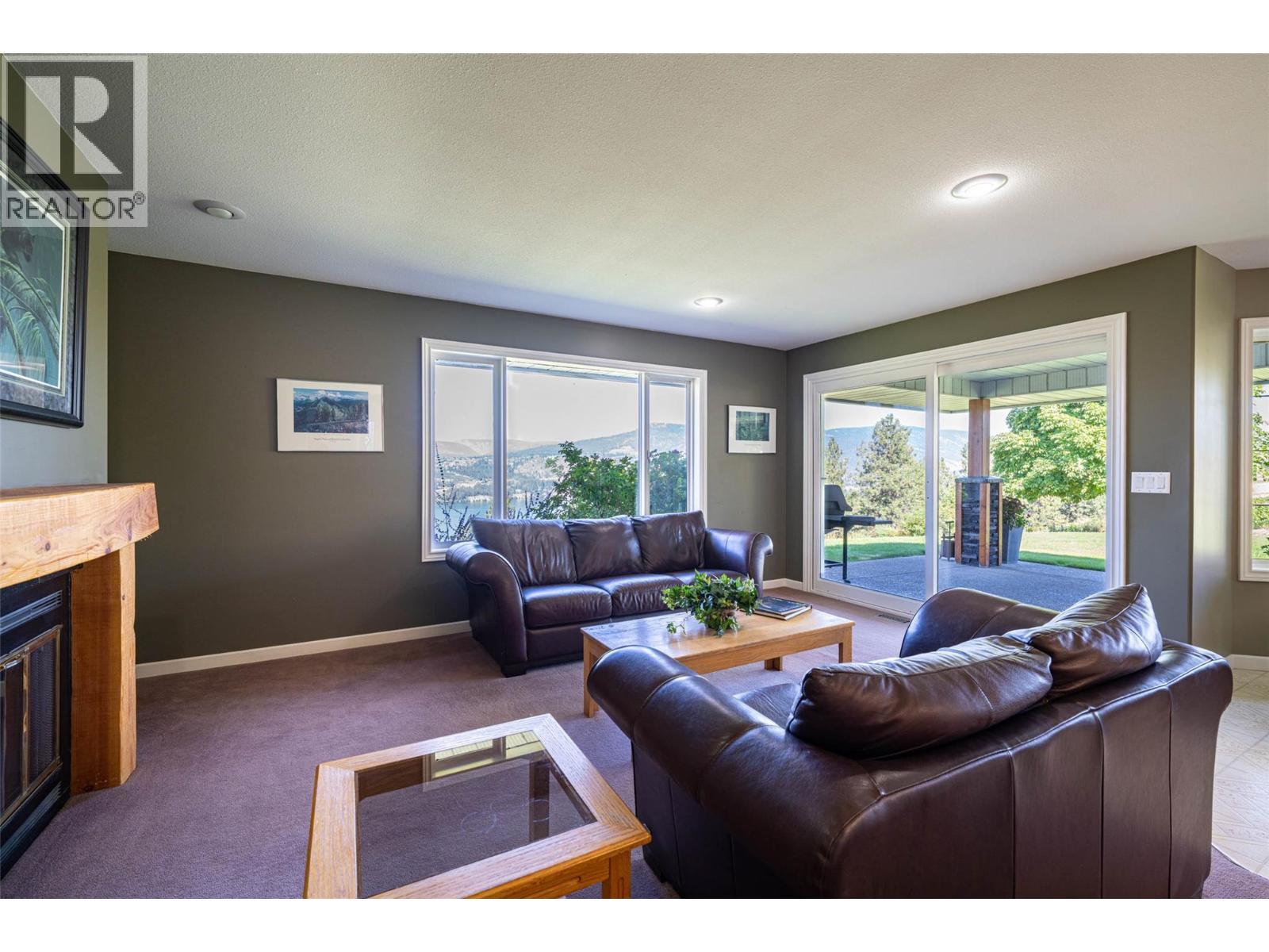 4491 Hebbert Road. Lake Country, British Columbia