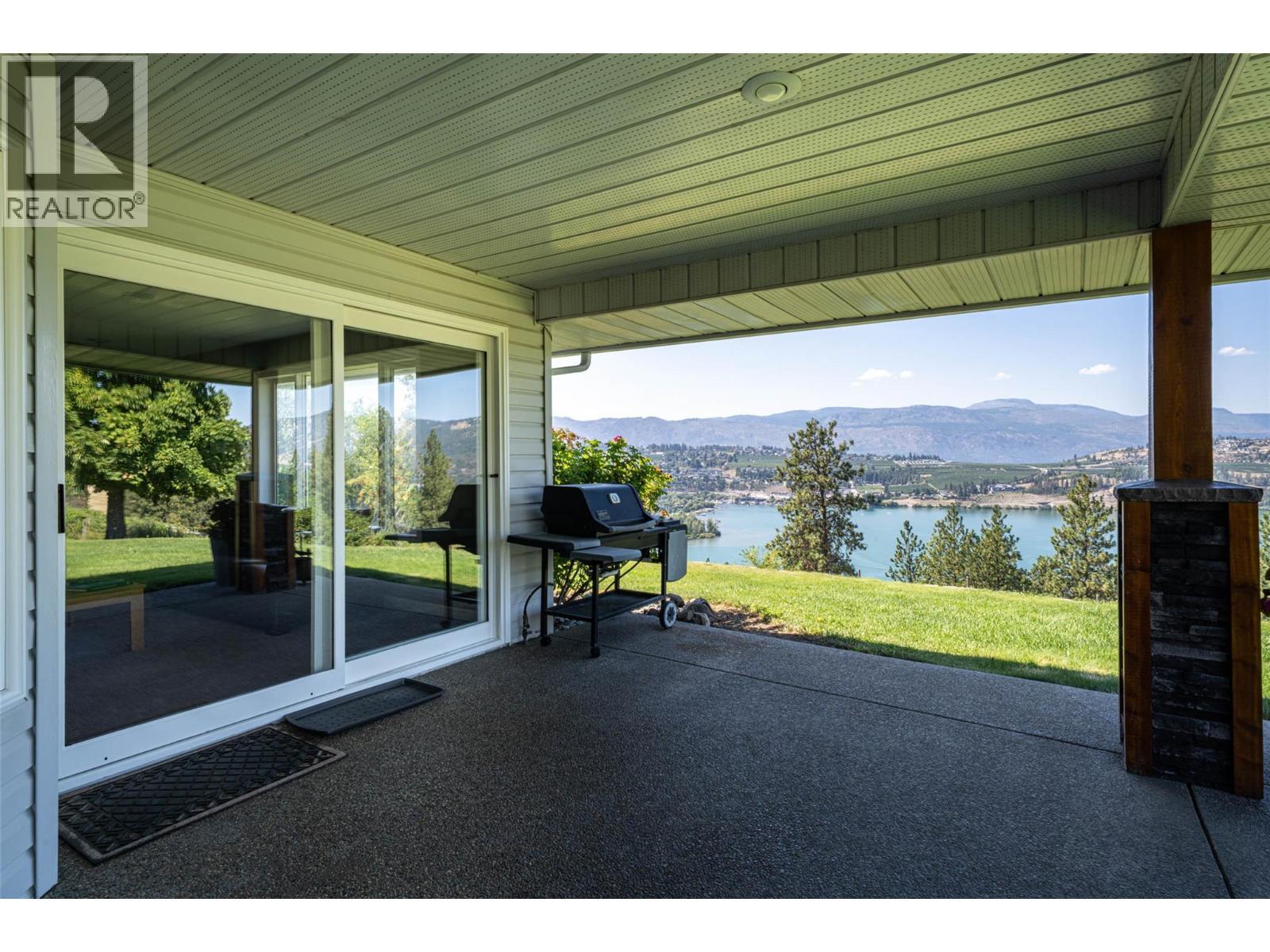 4491 Hebbert Road. Lake Country, British Columbia