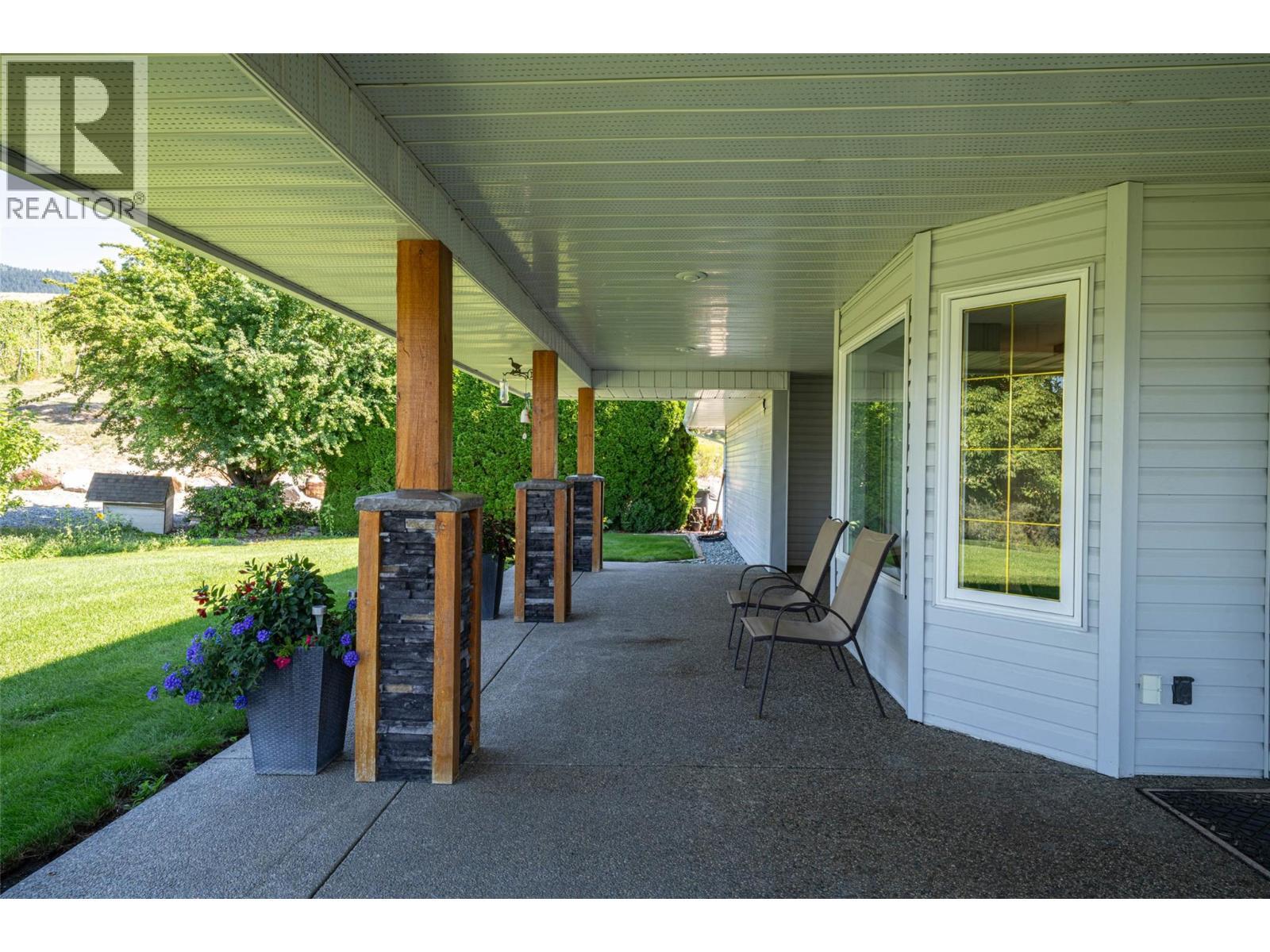 4491 Hebbert Road. Lake Country, British Columbia