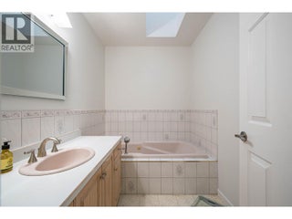 4491 Hebbert Road. Lake Country, British Columbia