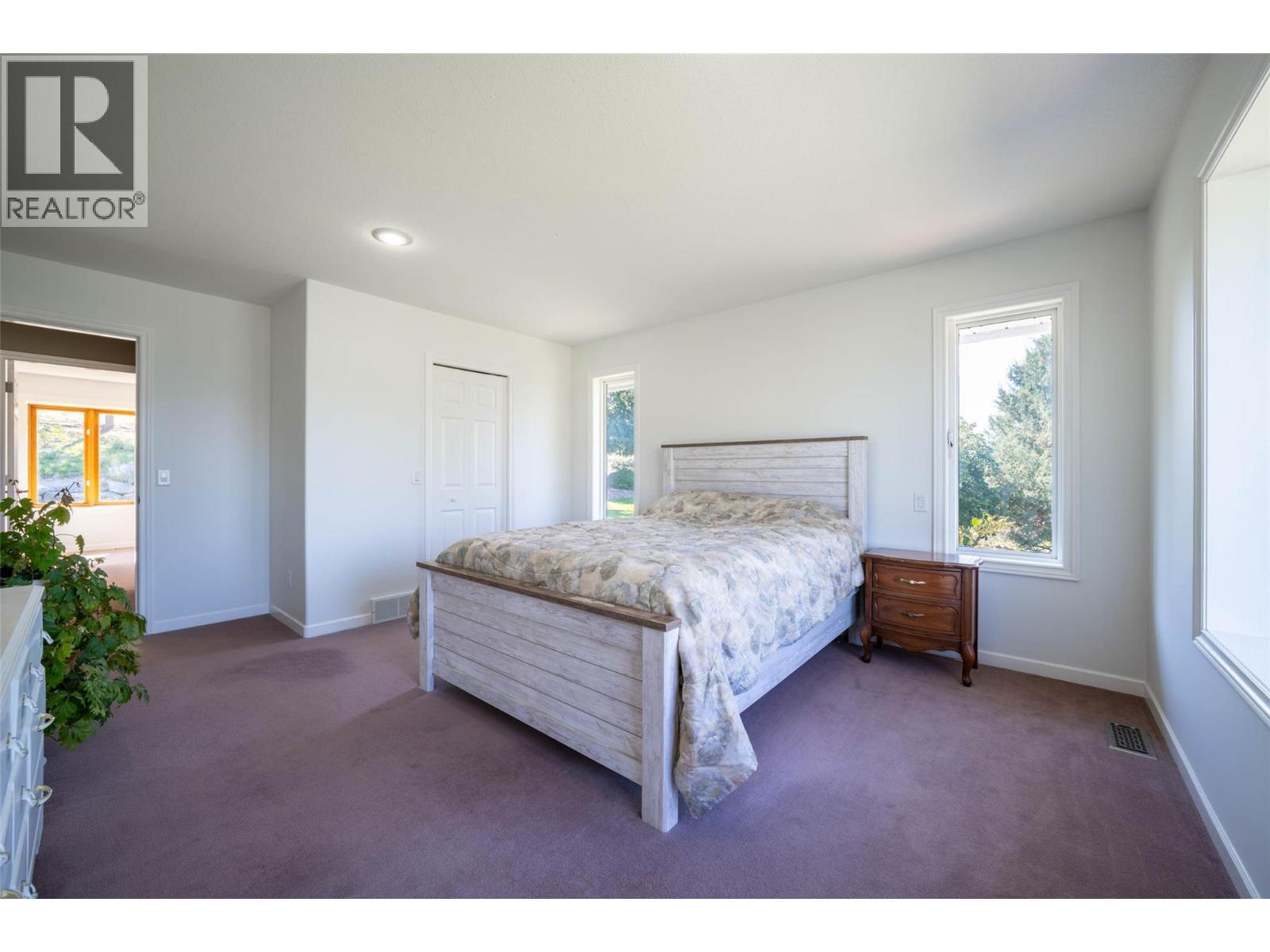 4491 Hebbert Road. Lake Country, British Columbia