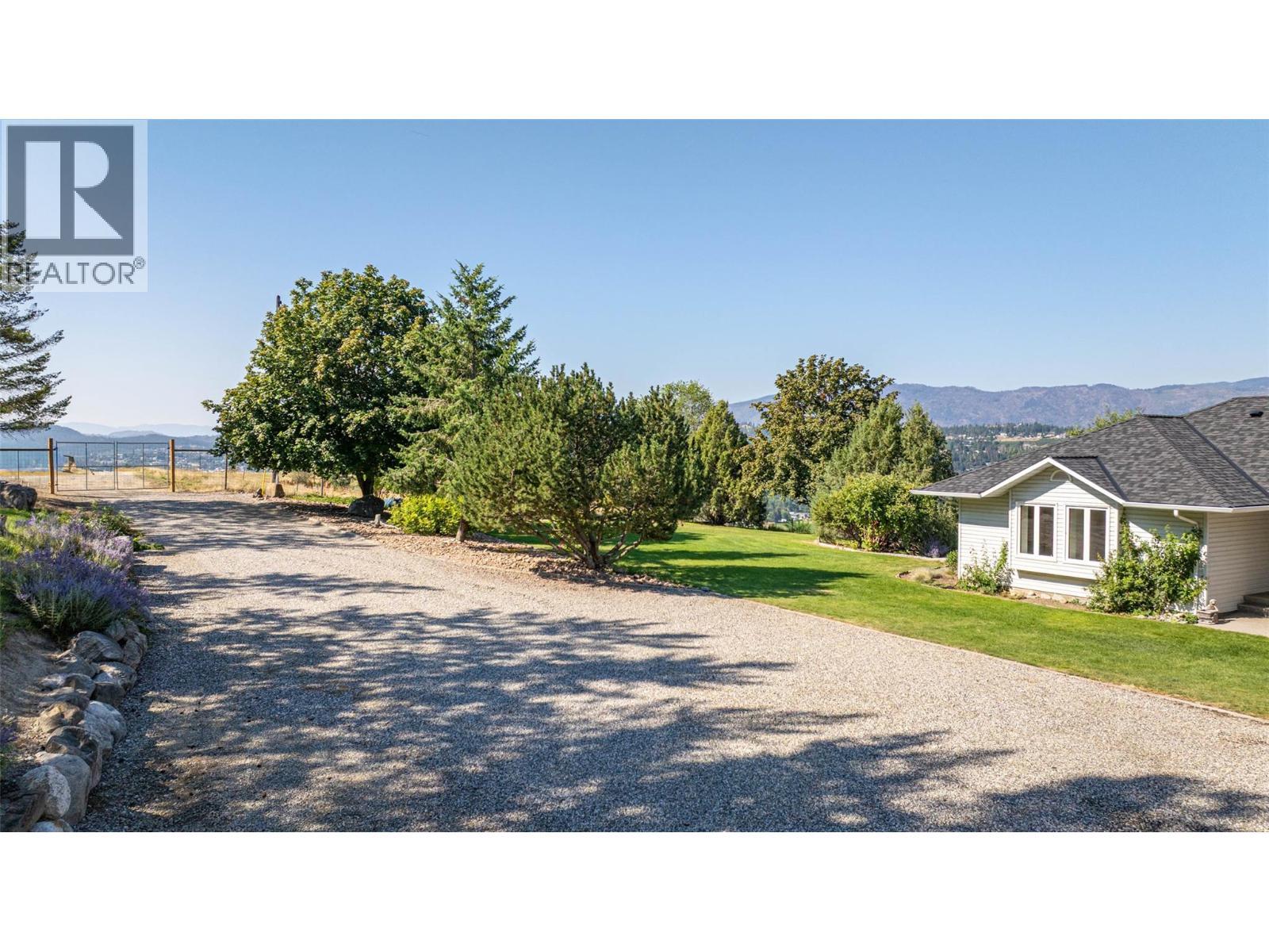 4491 Hebbert Road. Lake Country, British Columbia
